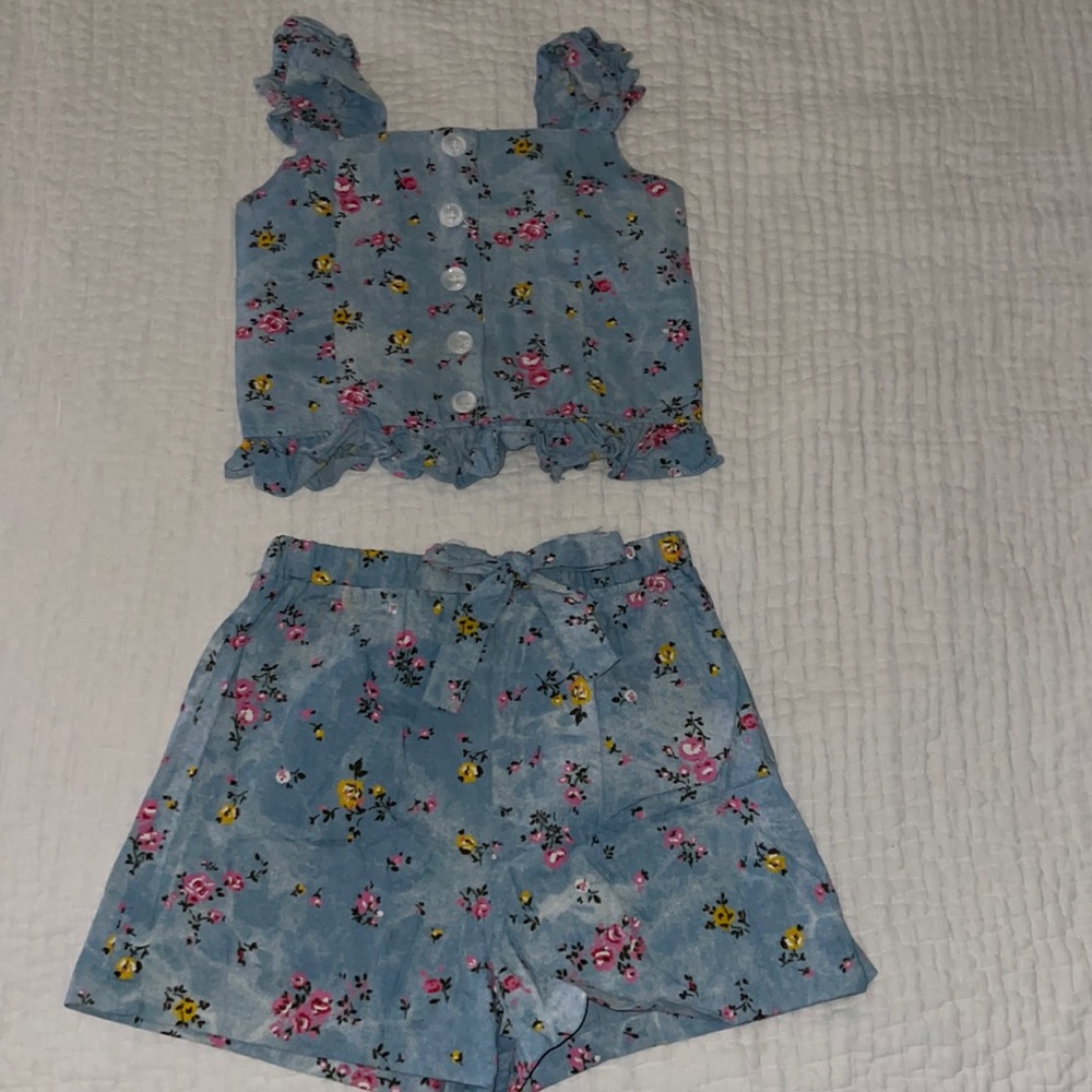 Girl set